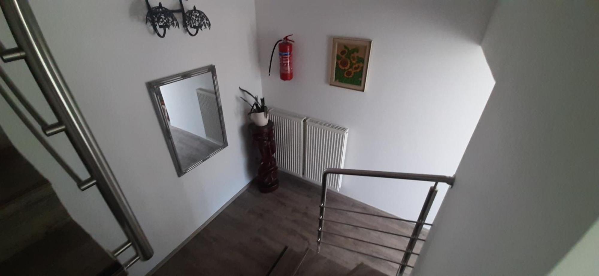 Ancsi Apartmanhaz Balatonlelle Exterior photo